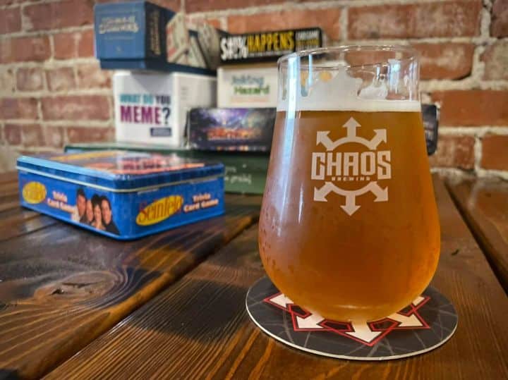 Beat those rainy day blues with a game night and local beer! Open at 5:00! 🍻