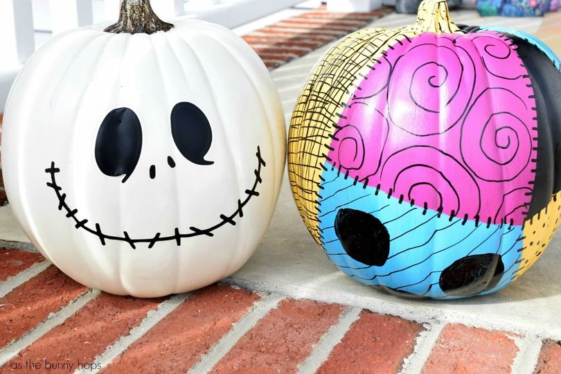 Join us on Thursday from 6-8 for Pumpkin Paint and Sip!